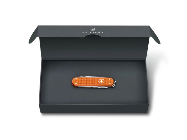 Викторинокс Нож Victorinox Classic, Alox Limited Edition 2021, tiger orange 0.6221.L21