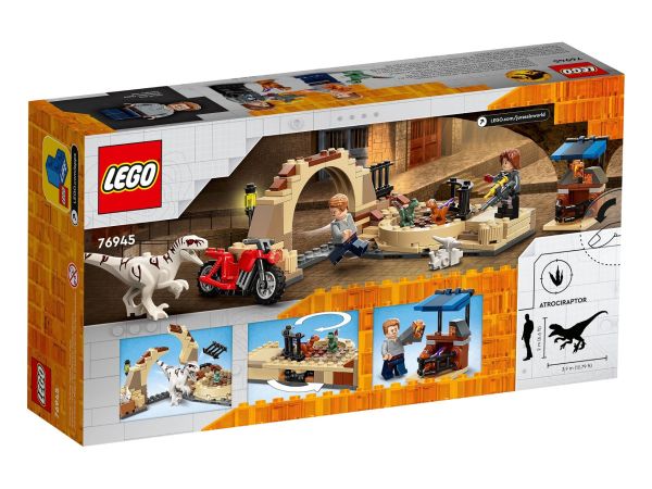 Lego 76945 a