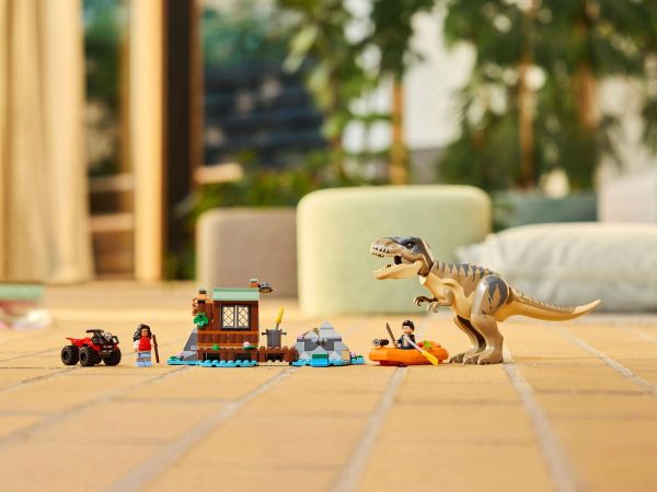 Lego 76975 c