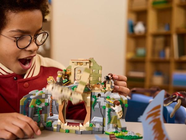Lego 76976 d