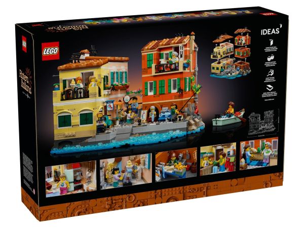 Lego-21359 a