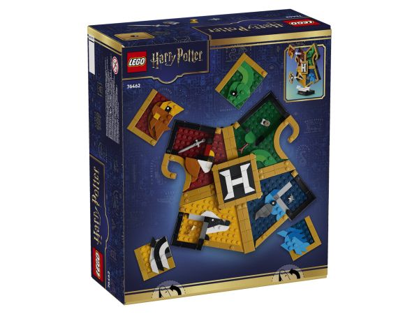 Задна страна на кутията на LEGO 76462 с тайни отделения и функции