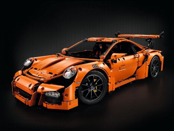 ЛЕГО Техник - Порше 911 GT3 RS 42056